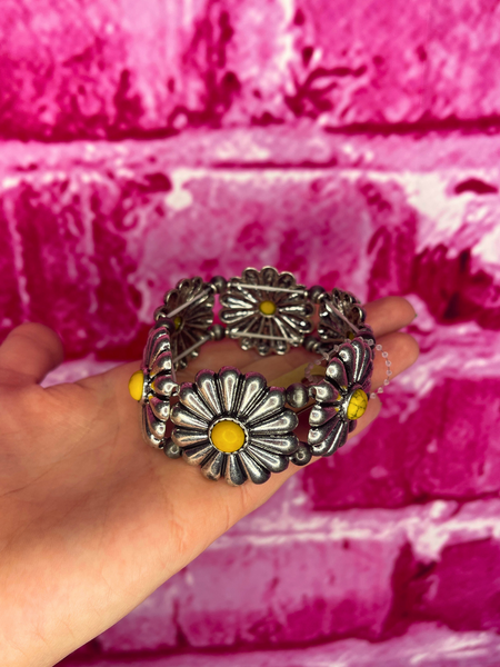 Flower Stone Concho Bracelet - 2 Colors!